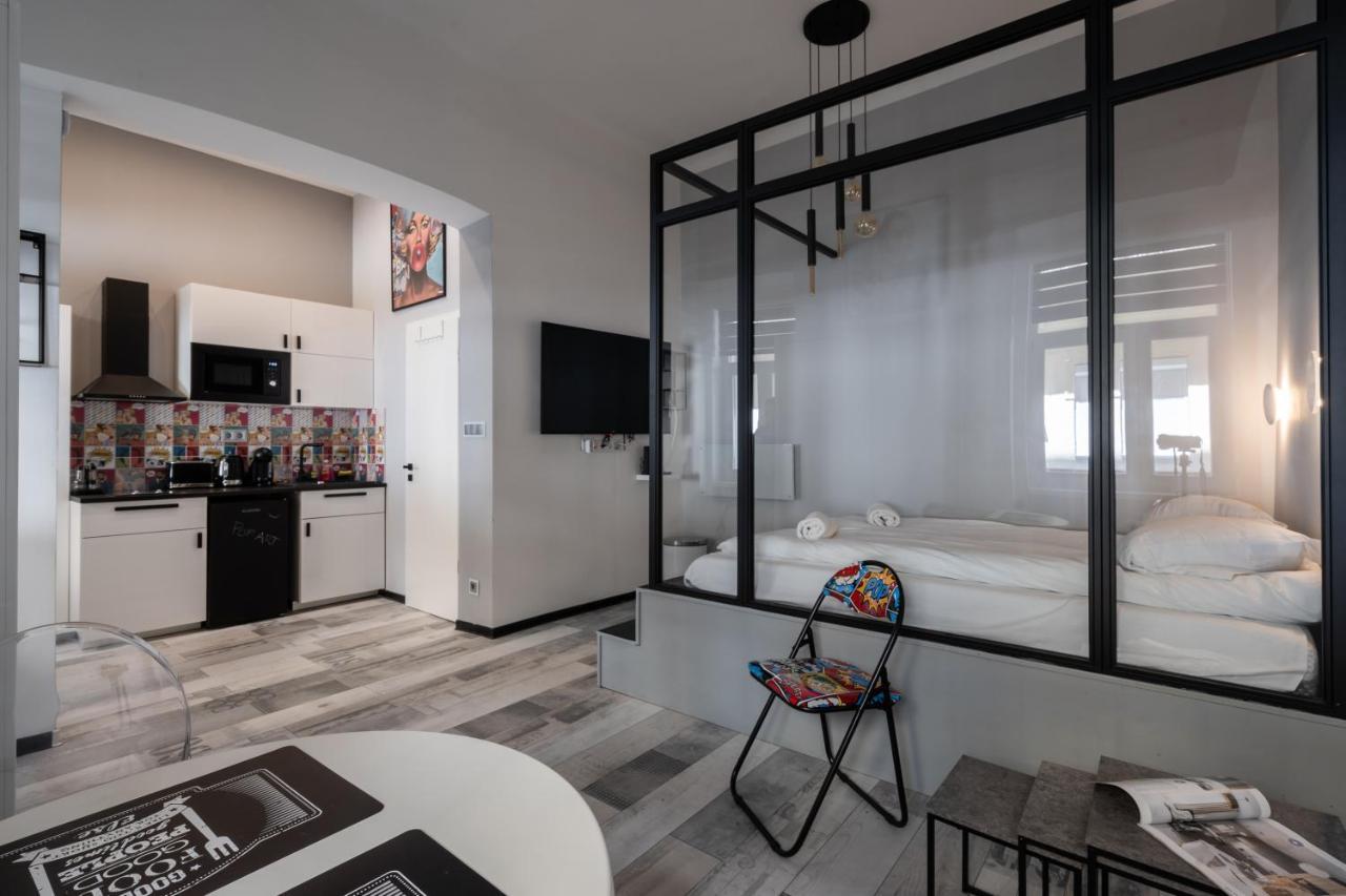 S15- Boutique Apartments, Best Location, By Bqa 布达佩斯 外观 照片